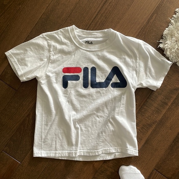 FILA tshirt in xs - Picture 1 of 3